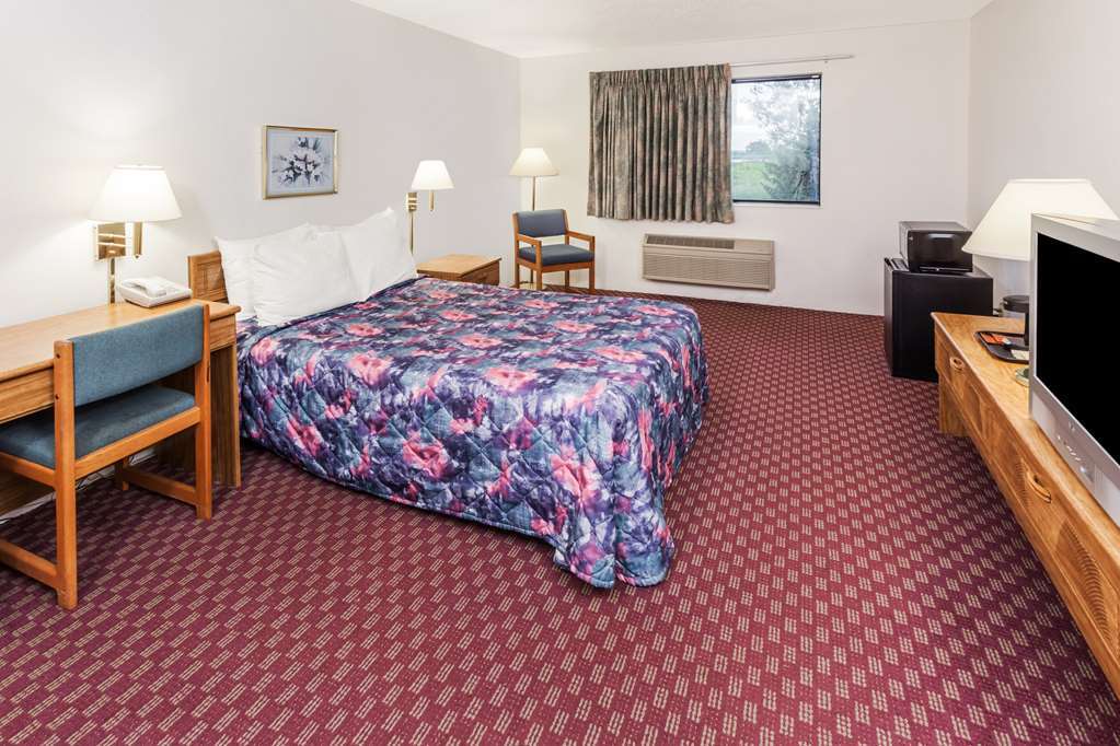 Super 8 By Wyndham Hebron Lowell Area Pokój zdjęcie