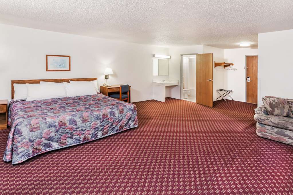 Super 8 By Wyndham Hebron Lowell Area Pokój zdjęcie