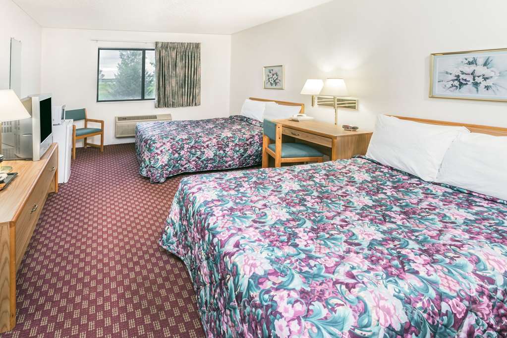 Super 8 By Wyndham Hebron Lowell Area Pokój zdjęcie